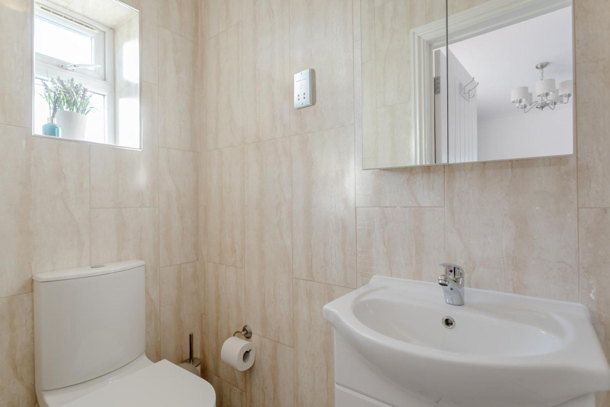 Apple House Wembley Hotell Barnet Exteriör bild
