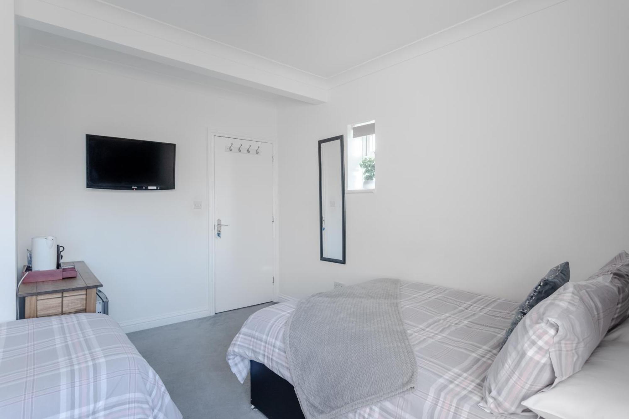 Apple House Wembley Hotell Barnet Exteriör bild