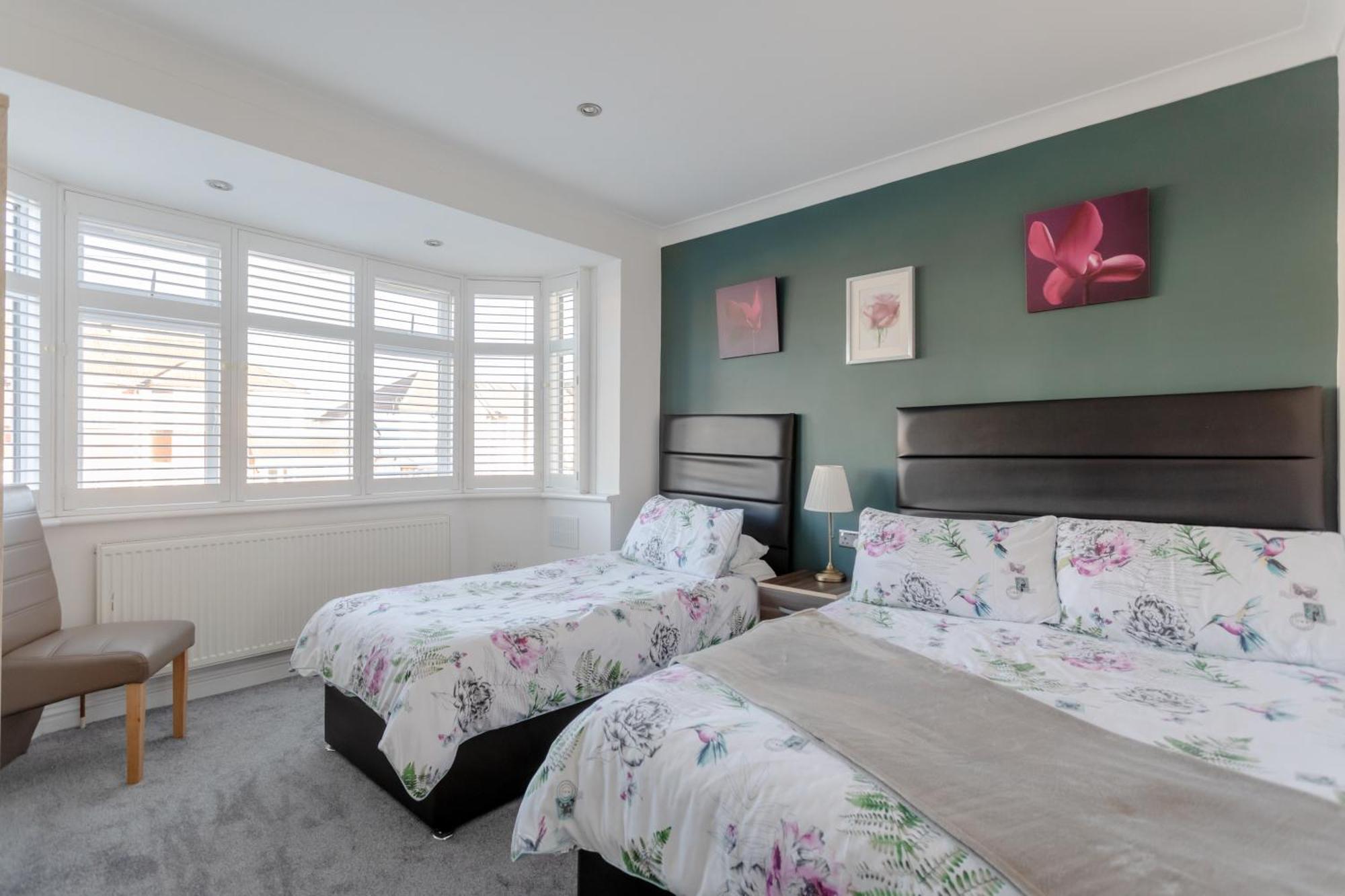 Apple House Wembley Hotell Barnet Exteriör bild